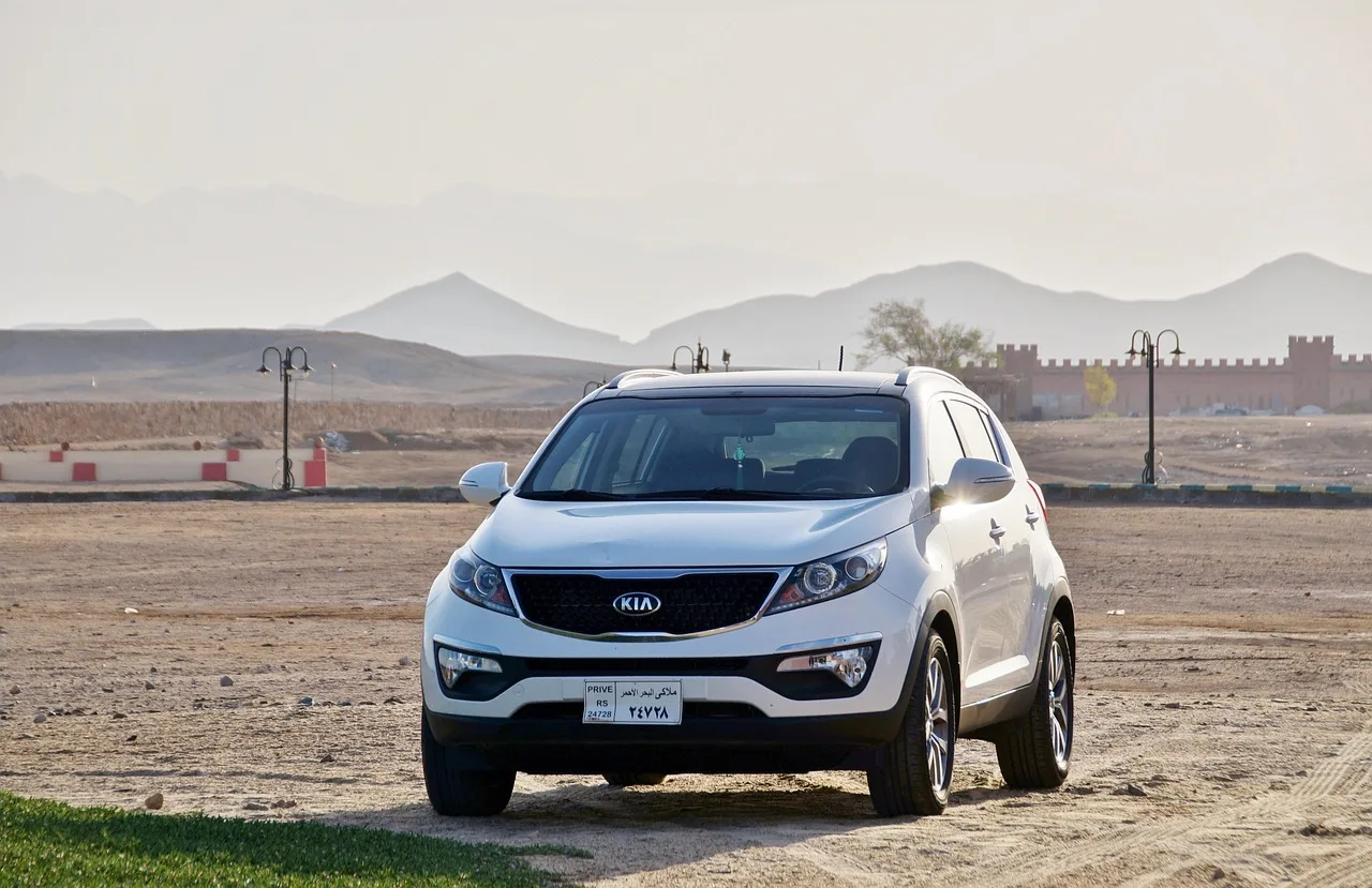 Ile kosztują części do Kia Sportage III? Porównanie wydatków dla popularnych silników